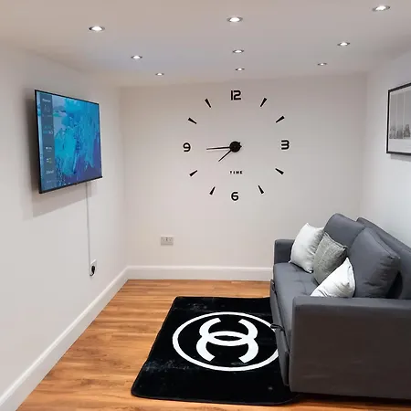 Heronsgate Gh013